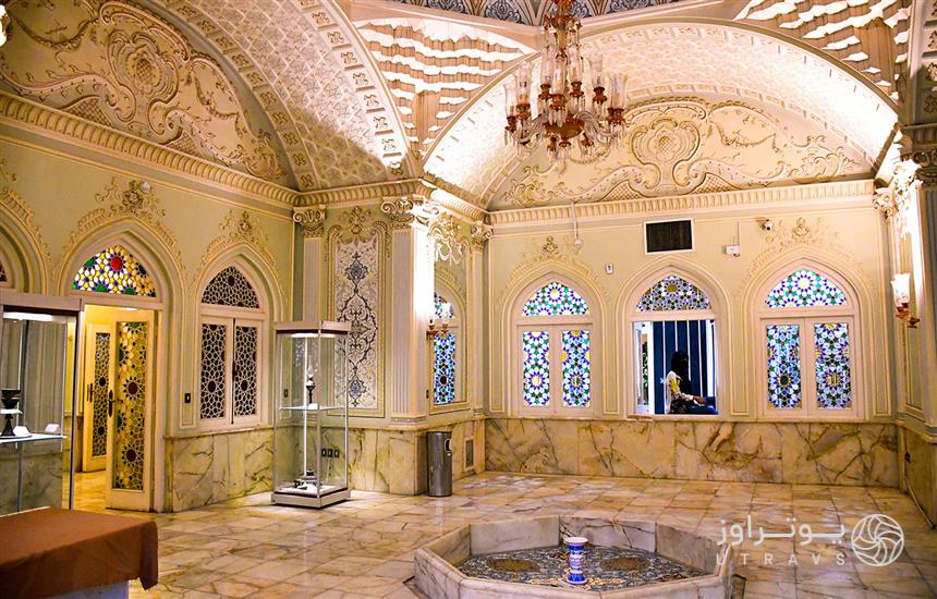معماری موزه قصر آینه یزد